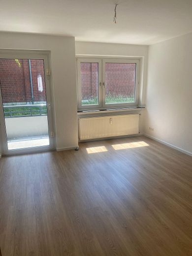 Helle, gut geschnittene 3-Zimmer Wohnung in Datteln - kürzlich saniert – Wohnzimmer