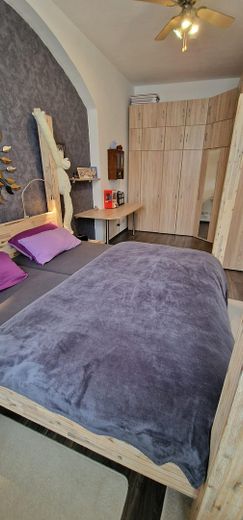 Schlafzimmer mit Schranksystem