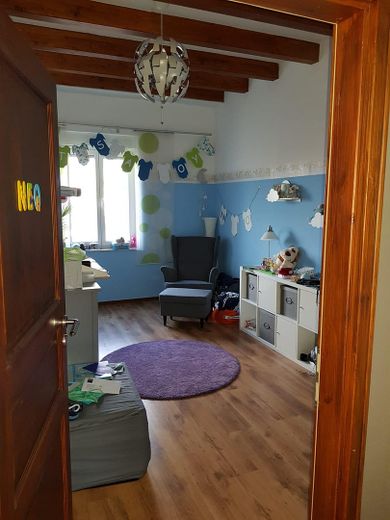 Appartement au dernier étage avec grande terrasse et cheminée !!! – Kind
