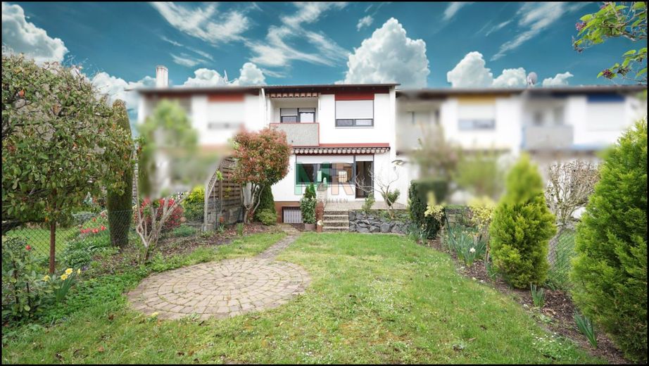 Reihenmittelhaus inkl. Garage und Garten in Landau! – Hausansicht Rückseite