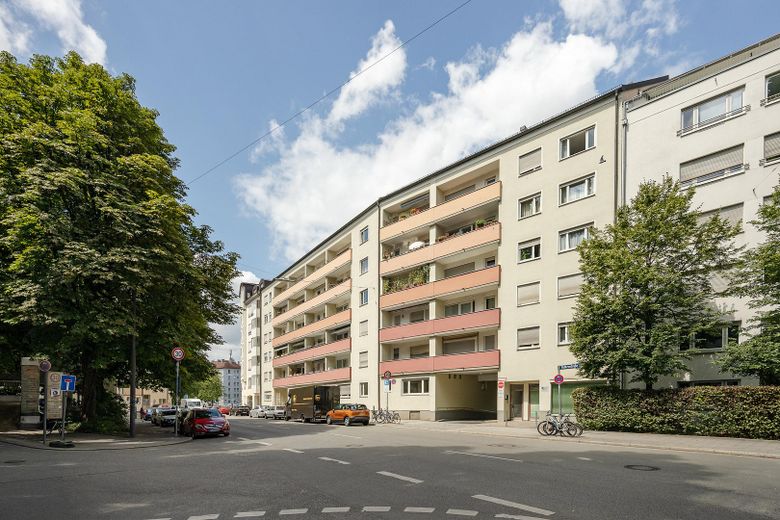 Wohnen am Kolumbusplatz? Frisch saniert, jetzt anfragen! – फोटो 1