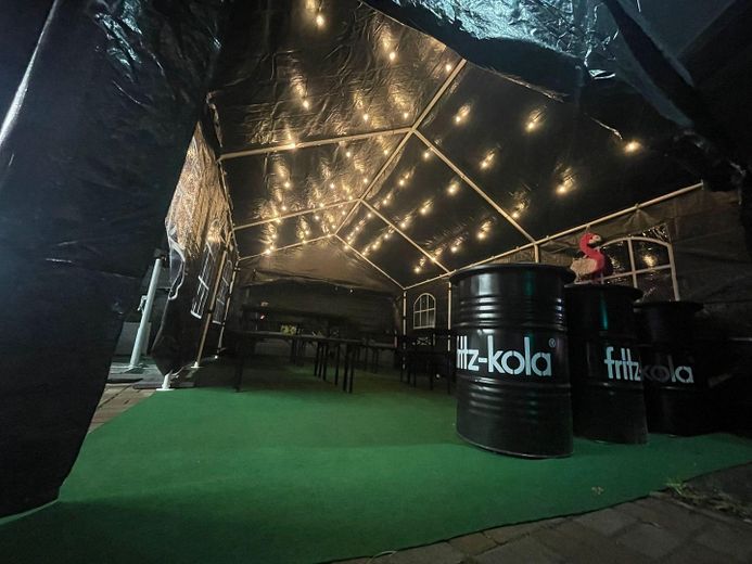 Imbissstand / Food-Trailer in Top-Lage Berlin-Neukölln – Foto 3