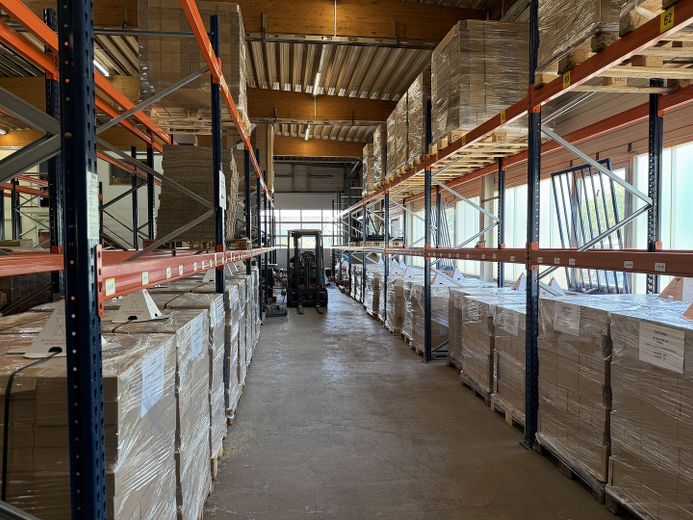 Provisionsfrei: Freistehende Gewerbehalle (Solitärobjekt) mit ca. 670 m² Nutzfläche in Ahrensburg – फोटो 2