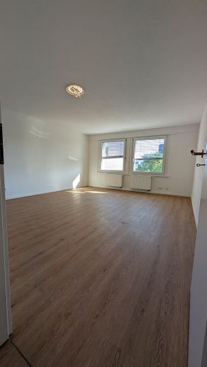 Wohnzimmer kann geteilt werden