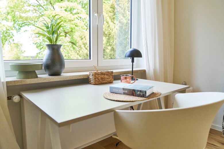 Erstbezug nach Sanierung: Helle 3-Zi.-Wohnung mit sonnigem Balkon & grünem Innenhof in Top-Lage – फोटो 10