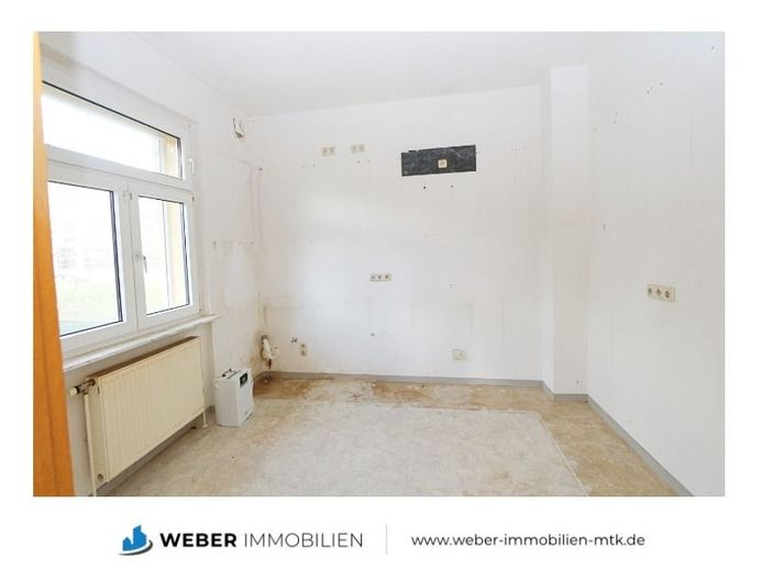 ZWEI Doppelhaushälften auf RIESIGEM SONNEN-Grundstück in ZENTRALER Lage – Küche Haus 2