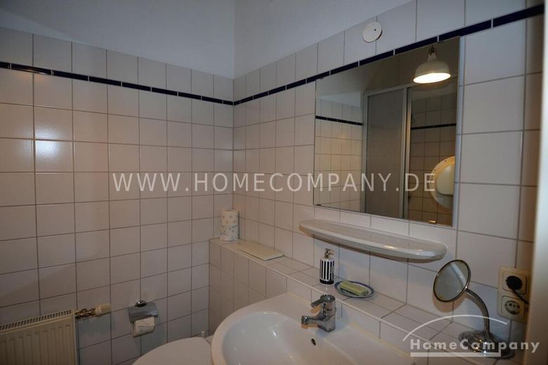 Großzügige 4-Zimmer-Wohnung in Prenzlauer Berg, möbliert – c586184d49cdce5572c04544264c2c2078bfeb08.jpg