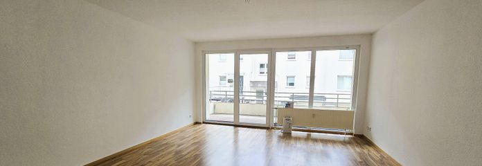 3 Zimmer Wohnung (92m²) im Ärztehaus in Langerfeld