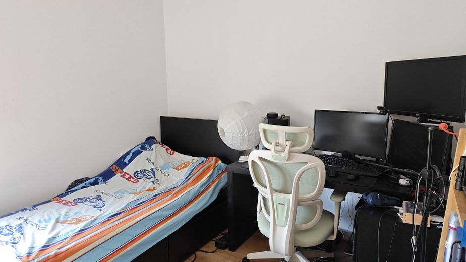 Schlafzimmer 2 OG