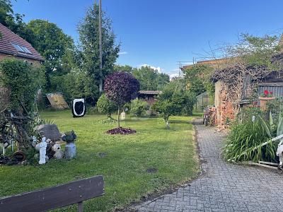 SEHR VIEL ZUM LEBEN UND WOHLFÜHLEN