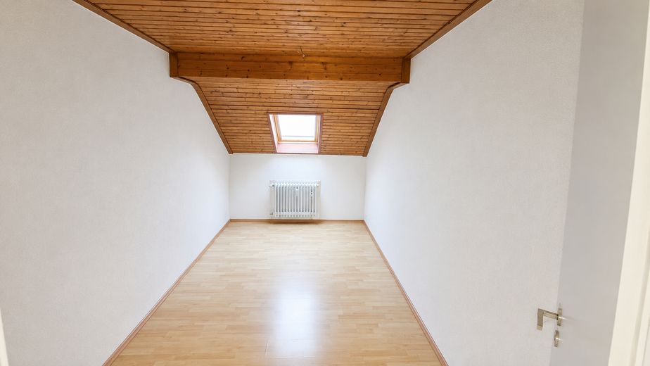 Spacious 3-room apartment – Kinder-/Arbeitszimmer