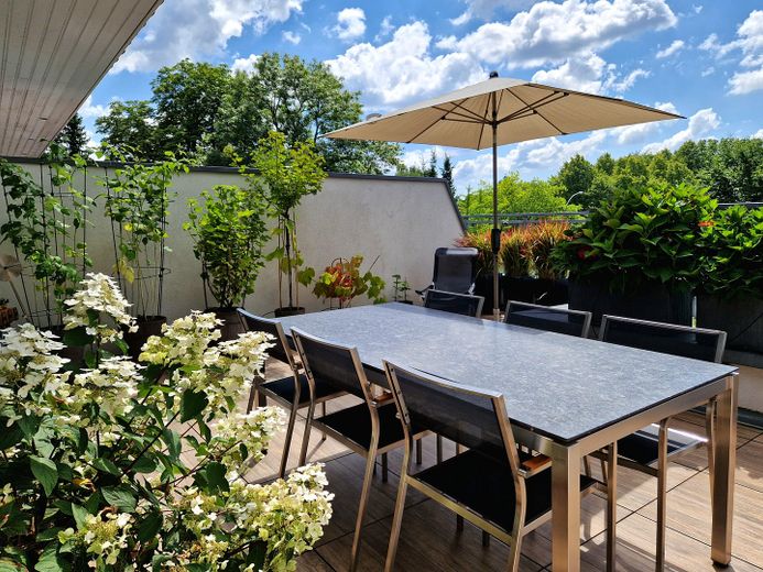 Courtagefrei: Helle und zentral gelegene DG-Maisonette-Wohnung mit Galerie und Sonnenterrasse – 13_Dachterrasse_3