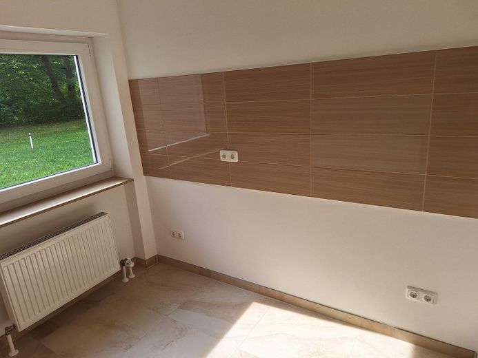 Hochwertig komplettsanierte 3-Zi. Erdgeschossterrassenwohnung in München, Fürstenried, am Waldrand – Küche