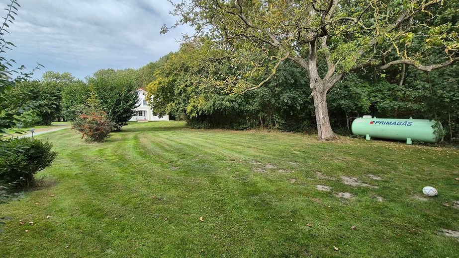 Schöner Resthof in Top Lage – Foto 21