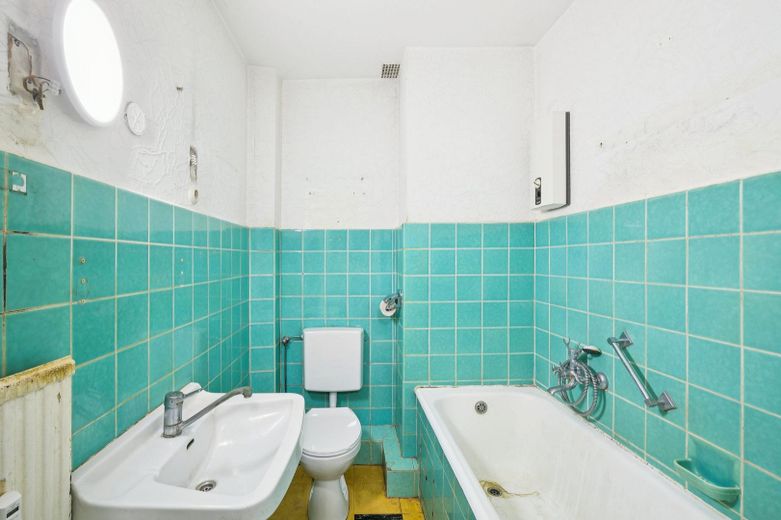 Appartement lumineux de 3 pièces avec beaucoup de potentiel – Vollbad