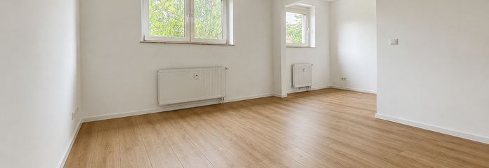 Zimmer 1 -Blick zum Fenster