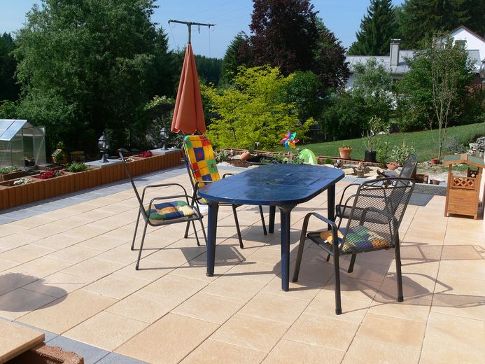 Aussen Terrasse 1