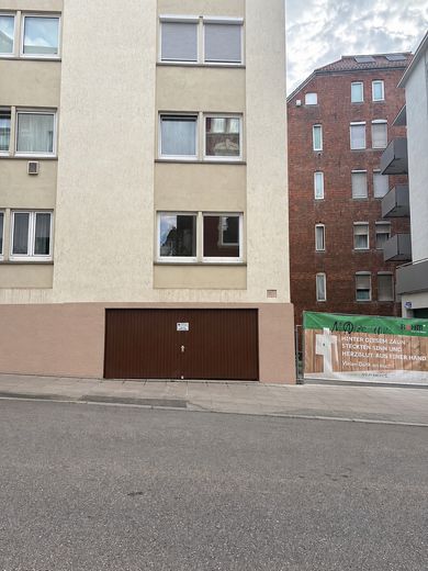 Doppelgarage (+Stellplatz) nahe Marienplatz – Foto 1