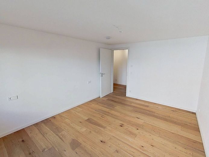 Luminoso piso de 3 habitaciones con BALCÓN y moderna COCINA INTEGRADA en el oeste de Stuttgart – Ansicht II: Schlafzimmer II