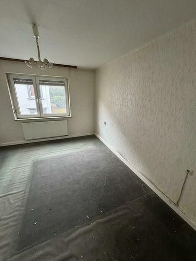 RENDITEOBJEKT - Mehrfamilienhaus (3WE) - Mehrgenerationenhaus - Großfamilie - KAPITALANLAGE! – 2 OG mit Balkon (10)