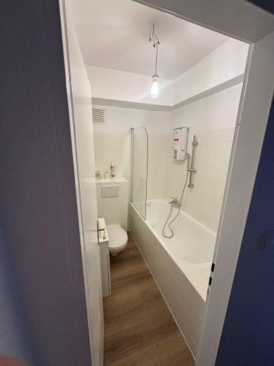 Erstbezug nach Sanierung; Stilvolle, schöne 2-Zimmerwohnung – Foto 9