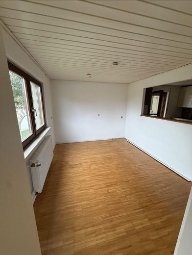 Ein- bis Zweifamilien Haus in Offenburg Weier – Esszimmer
