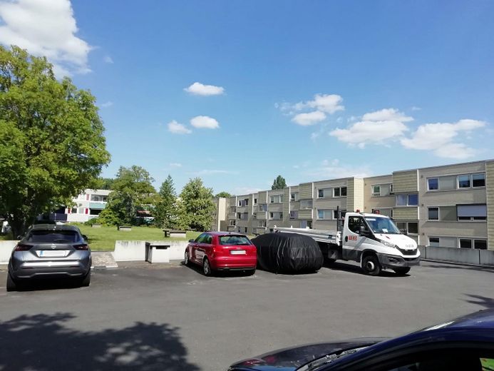 Rented 1-room apartment with south-facing loggia in a central location in Hemmingen – Stellplatz