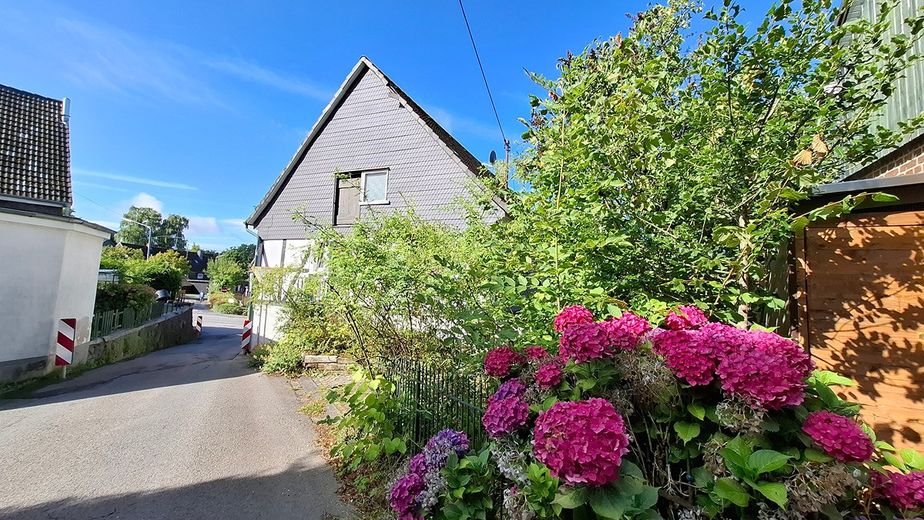 Besonderes Haus mit Geschichte in Dorf mit Ausblick – Foto 3