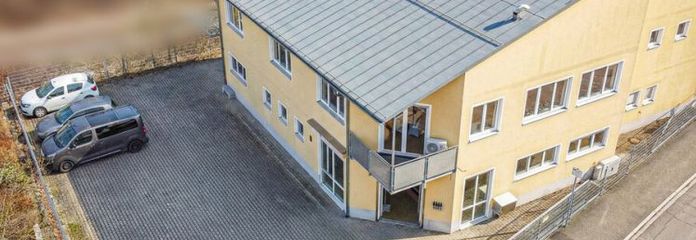 PROVISIONSFREI! Gastro-Produktion, Eventsaal & Wohnen vereint – Gewerbeobjekt mit sofortigem Cashflow!