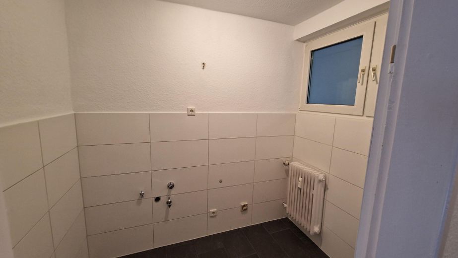 Stylische und renovierte 1-Zimmer Wohnung Nähe Schwebebahn Barmen – Küche