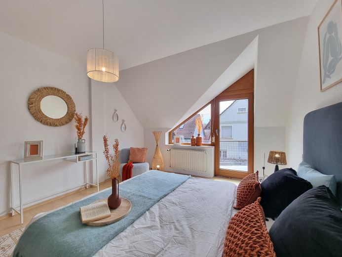 Schönes Reihenendhaus in zentraler Lage -PROVISIONSFREI- – Schlafzimmer