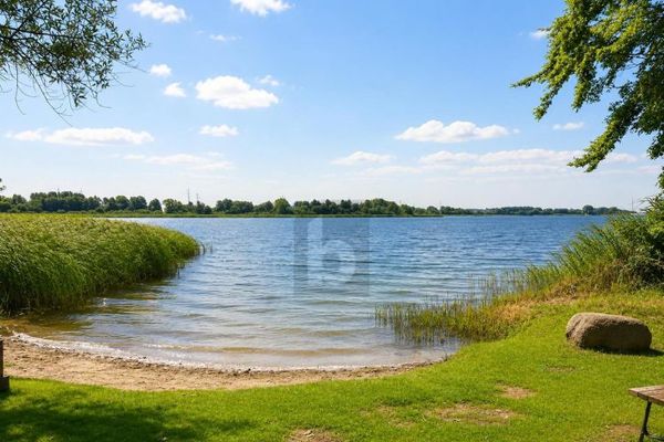 WO DER ALLTAG AM WASSER ENDET