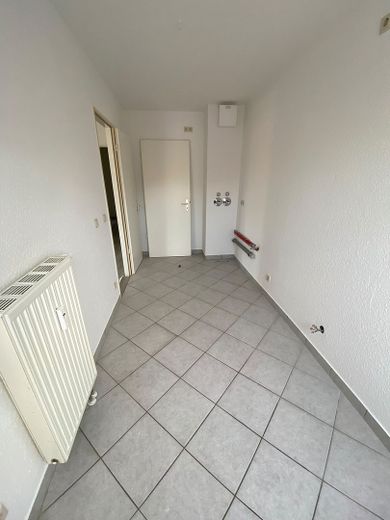 Gallinchen'de Yenilenmiş 2 Odalı Daire – Küche