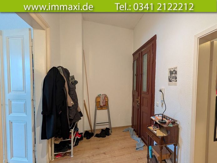 NEUSTADT + 2 RAUM WOHNUNG ZUM KAUF + BALKON – Flur