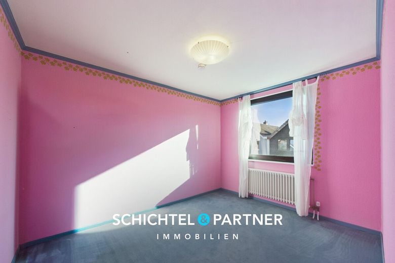 Osterholz-Scharmbeck | Gepflegtes Reihenendhaus mit schönen Garten &amp; Garage – S&amp;P | Kinderzimmer