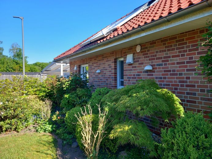 Schöner Winkelbungalow sucht neue Eigentümer – Foto 11