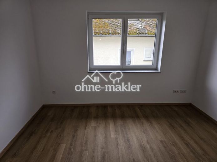 Haus mit 8 Wohnungen – Foto 1