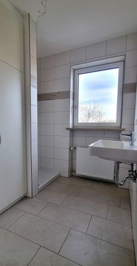 Dusche EG