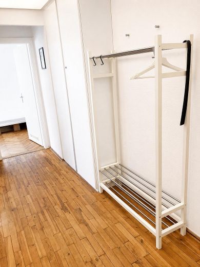 Provisionsfrei: Möblierte 1-Zimmer-Wohnung in zentraler Würzburger Innenstadtlage – Flur / Eingangsbereich