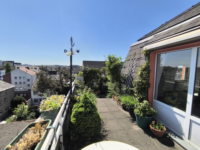 Große Eigentumswohnung mit großer Terrasse zu verkaufen – Foto 16