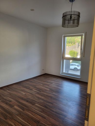 Wunderschöne 4 Zi Wohnung zu vermieten ab 01.09.2026 – 1. Schlafzimmer 
