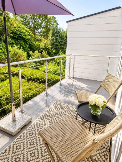 Balkon obere Etage