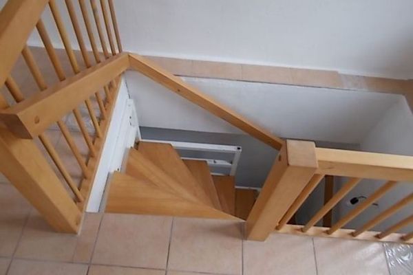 *** Spaziosa unità duplex di 3 locali con terrazza e 2 bagni in centro ***