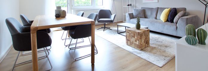 FFM Nordend - Möblierte 3-Zimmer Wohnung, 65m2 + 10m2 /WG möglich – Wohnzimmer 1 / Living room 1