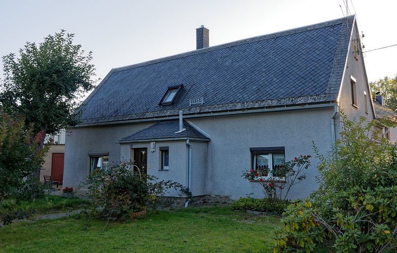 Einfamilienhaus mit 5 Zimmern und Garten in 01920 Gersdorf – Foto 1