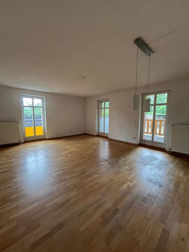 Piso de 3 habitaciones disponible para ocupar, balcón y uso del jardín – directamente junto al parque de Sanssouci - Clase energética C – Wohnzimmer 