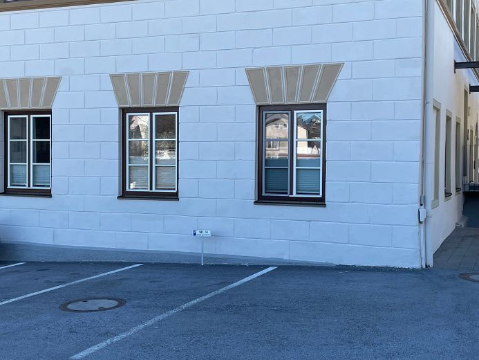 Appartamento al piano terra quasi nuovo con dotazioni di pregio e architettura eccezionale – Foto 2