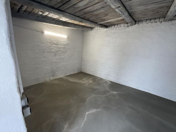 Schöne 2-Raumwohnung zentr. Lage in Bad Lauchstädt – Schuppen