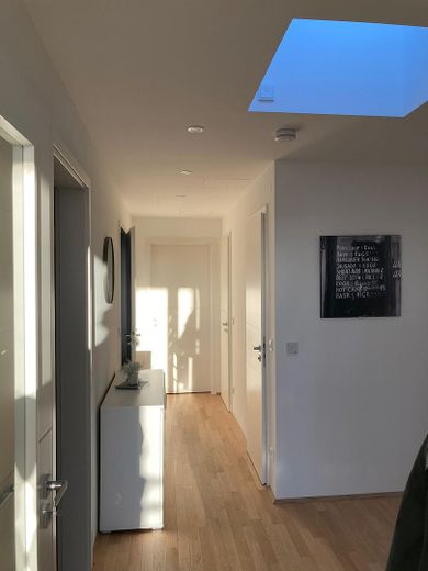 neuwertiges Luxus-Penthouse mit exklusiver Ausstattung  und traumhaften Weserblick in erster Reihe – Flur