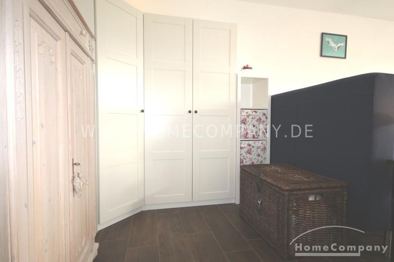 Sehr schöne und neuwertige 1-Zimmerwohnung mit Balkon in ruhiger Lage – 8f68e32a613f07649598cde66ddeae02a99c9189.jpg